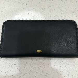 Hobo special edition, black leather, large wallet!